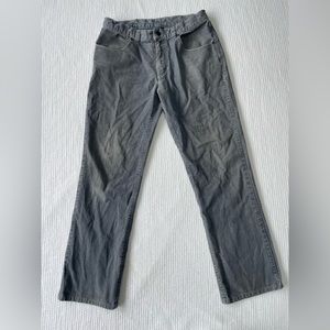 Men’s Patagonia corduroy pants size 33